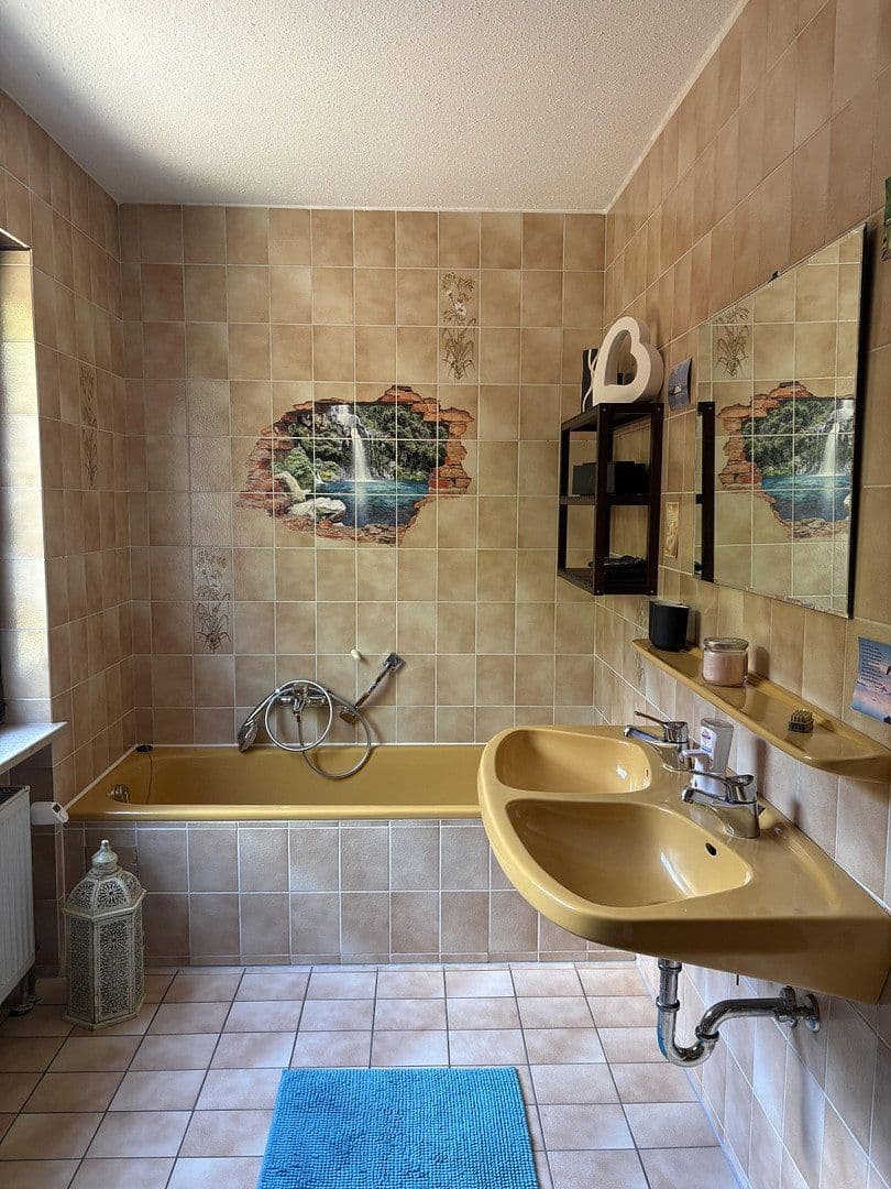 Predaj domu 164 m², pozemek 547 m², Feucht, Bavorsko Predaj domu 164 m², pozemek 547 m², Feucht, Bavorsko