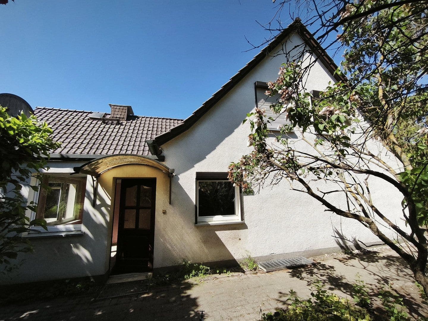 Predaj domu 90 m², pozemek 1.887 m², Grünstraße 17, Zahna-Elster, Sasko-Anhaltsko Predaj domu 90 m², pozemek 1.887 m², Grünstraße 17, Zahna-Elster, Sasko-Anhaltsko