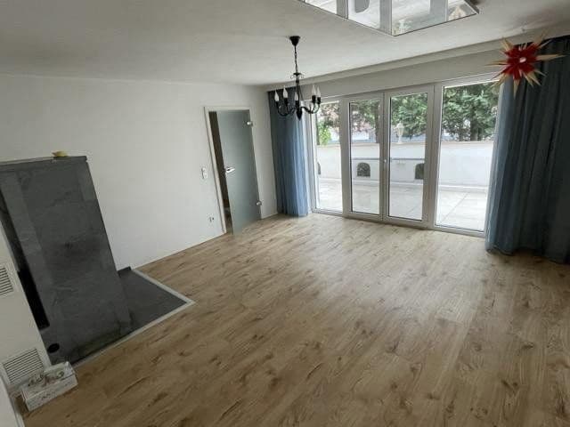 Predaj domu 140 m², pozemek 544 m², Heppenheim, Hesensko Predaj domu 140 m², pozemek 544 m², Heppenheim, Hesensko
