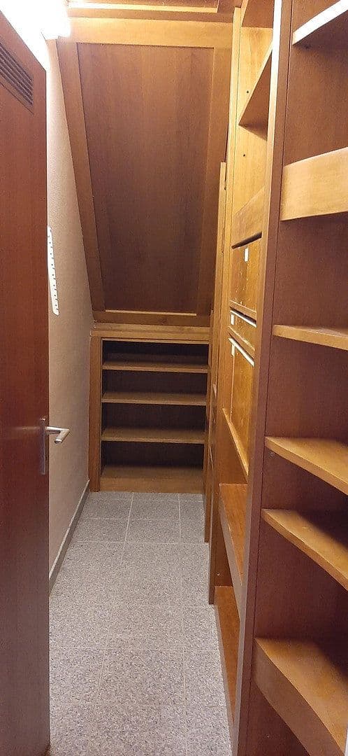 Predaj bytu 2-izbový 59 m², Ingeborg-Bachmann-Straße 19, Düsseldorf, Severné Porýnie - Westfálsko Predaj bytu 2-izbový 59 m², Ingeborg-Bachmann-Straße 19, Düsseldorf, Severné Porýnie - Westfálsko