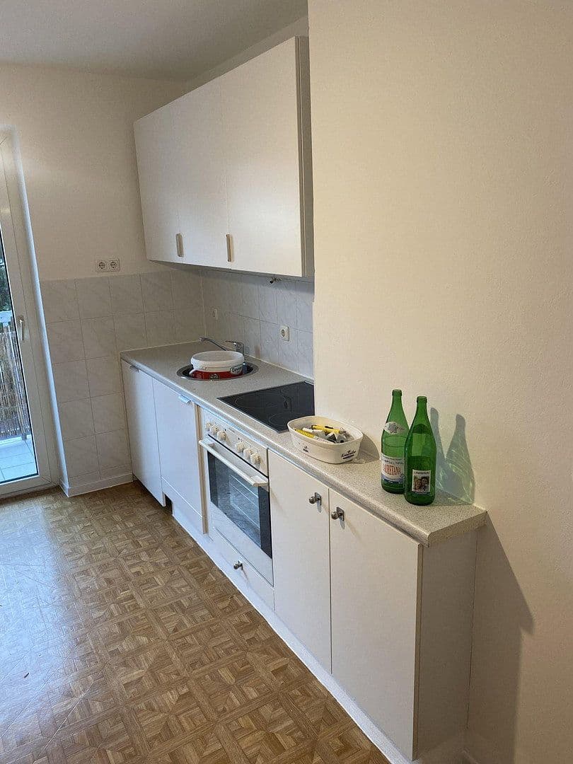 Prenájom bytu 2-izbový 46 m², München, Bavorsko Prenájom bytu 2-izbový 46 m², München, Bavorsko