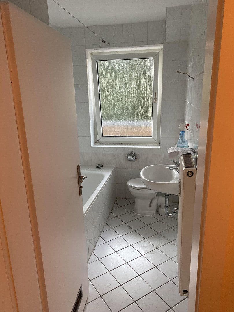 Prenájom bytu 2-izbový 46 m², München, Bavorsko Prenájom bytu 2-izbový 46 m², München, Bavorsko