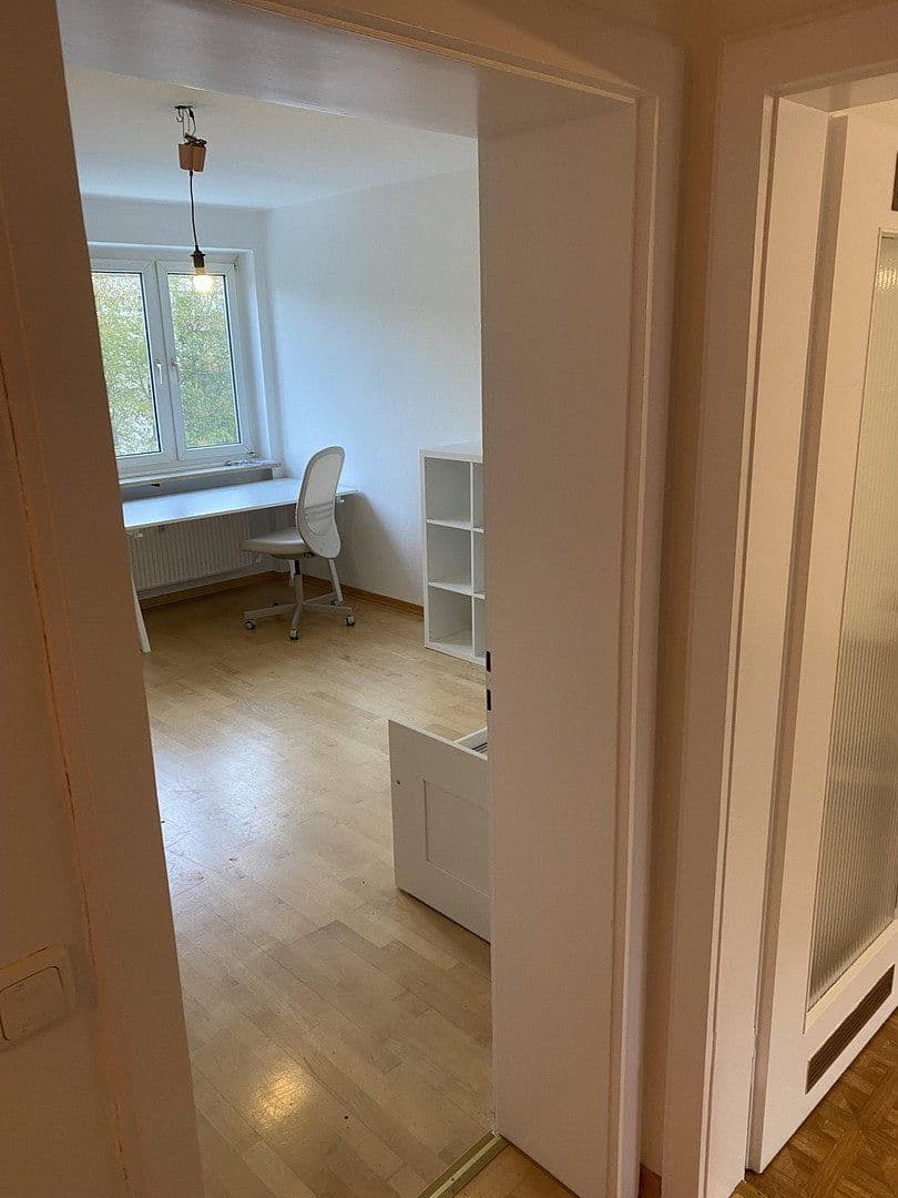 Prenájom bytu 2-izbový 46 m², München, Bavorsko Prenájom bytu 2-izbový 46 m², München, Bavorsko
