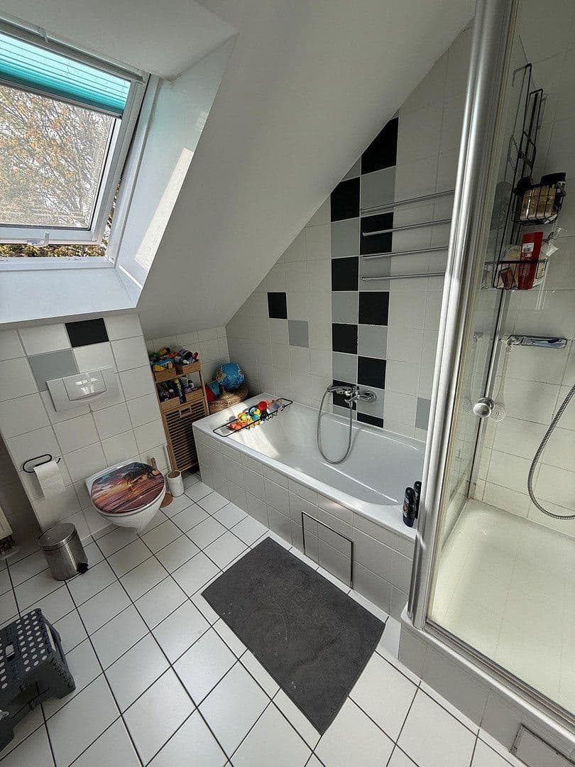 Predaj bytu 4-izbový 118 m², Gröbenzell, Bavorsko Predaj bytu 4-izbový 118 m², Gröbenzell, Bavorsko