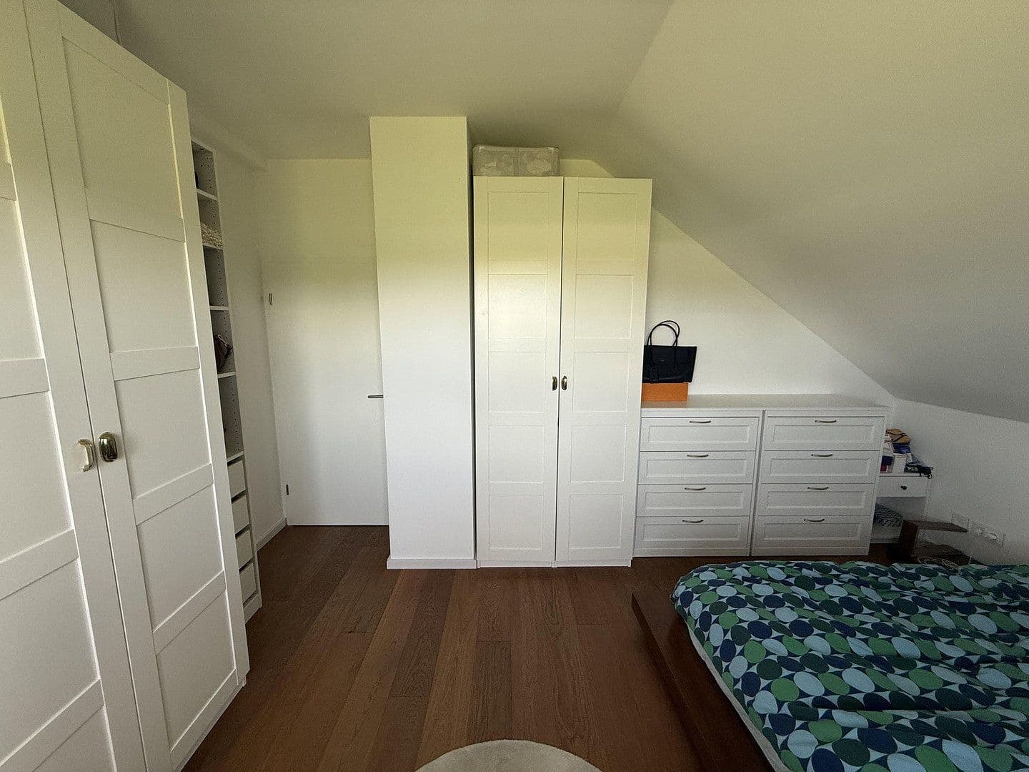 Predaj bytu 4-izbový 118 m², Gröbenzell, Bavorsko Predaj bytu 4-izbový 118 m², Gröbenzell, Bavorsko