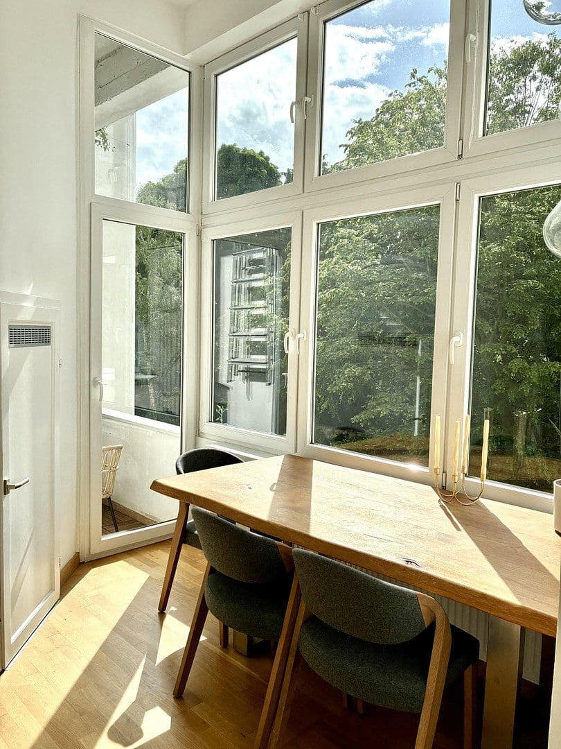 Predaj bytu 3-izbový 64 m², Stammheimer Straße 59, Köln, Severné Porýnie - Westfálsko Predaj bytu 3-izbový 64 m², Stammheimer Straße 59, Köln, Severné Porýnie - Westfálsko