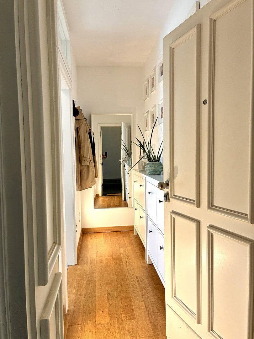 Predaj bytu 3-izbový 64 m², Stammheimer Straße 59, Köln, Severné Porýnie - Westfálsko Predaj bytu 3-izbový 64 m², Stammheimer Straße 59, Köln, Severné Porýnie - Westfálsko