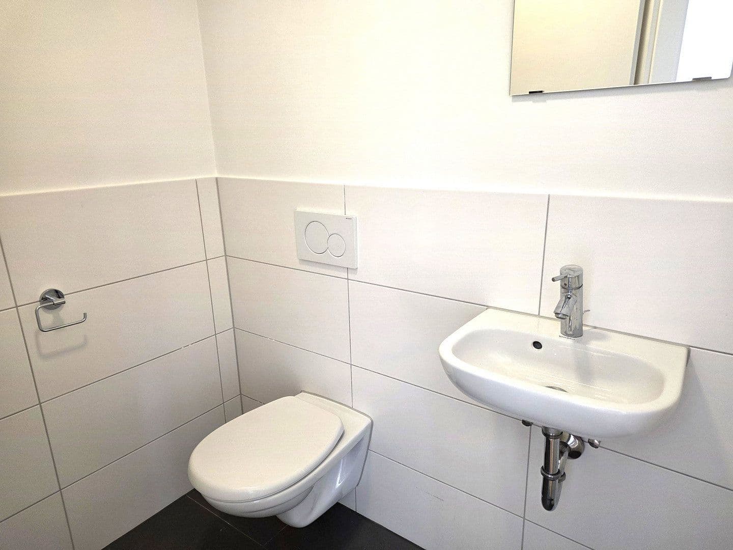 Prenájom bytu 2-izbový 96 m², Stetter Weg 11, Filderstadt, Bádensko-Wurttembersko Prenájom bytu 2-izbový 96 m², Stetter Weg 11, Filderstadt, Bádensko-Wurttembersko