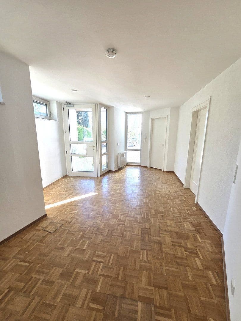 Prenájom bytu 2-izbový 96 m², Stetter Weg 11, Filderstadt, Bádensko-Wurttembersko Prenájom bytu 2-izbový 96 m², Stetter Weg 11, Filderstadt, Bádensko-Wurttembersko