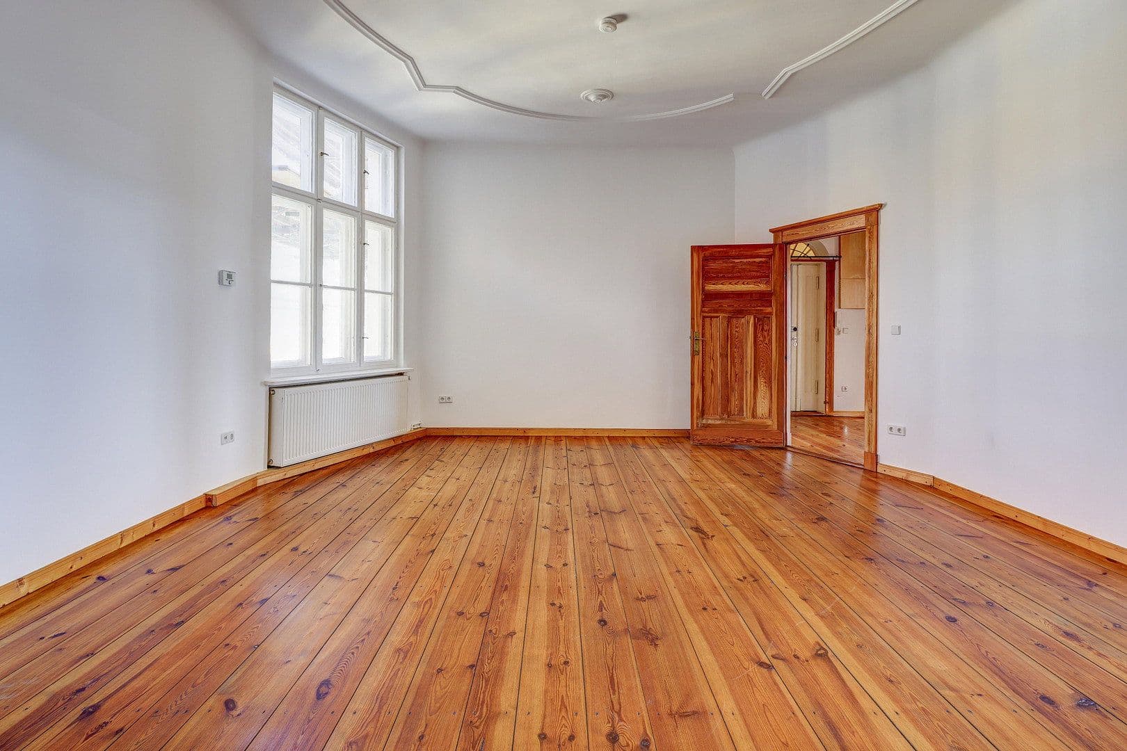 Predaj bytu 4-izbový 146 m², Berlin, Berlín Predaj bytu 4-izbový 146 m², Berlin, Berlín