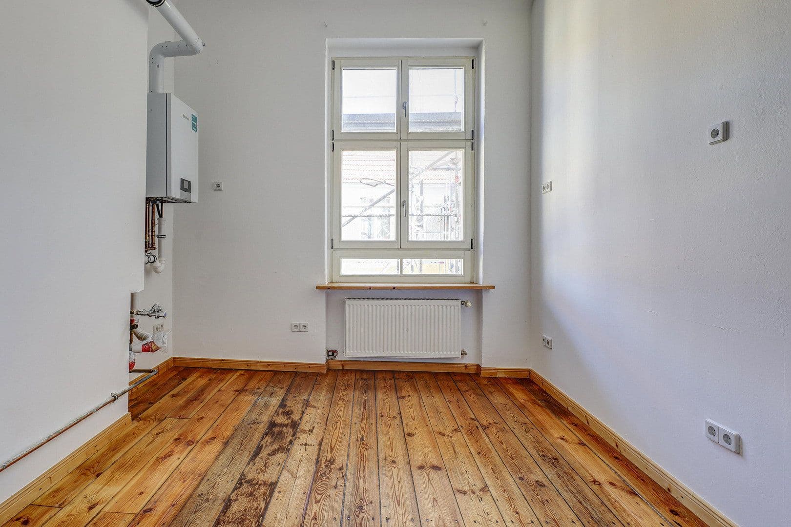 Predaj bytu 4-izbový 146 m², Berlin, Berlín Predaj bytu 4-izbový 146 m², Berlin, Berlín