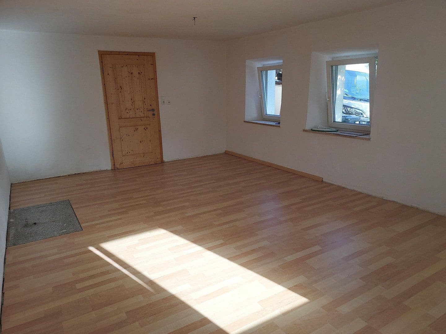 Predaj domu 155 m², pozemek 307 m², St.-Veiter-Str. 25, Neumarkt-St. Veit, Bavorsko Predaj domu 155 m², pozemek 307 m², St.-Veiter-Str. 25, Neumarkt-St. Veit, Bavorsko