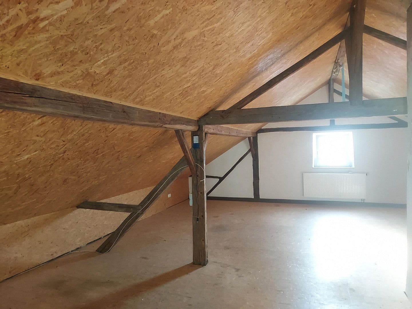 Predaj domu 155 m², pozemek 307 m², St.-Veiter-Str. 25, Neumarkt-St. Veit, Bavorsko Predaj domu 155 m², pozemek 307 m², St.-Veiter-Str. 25, Neumarkt-St. Veit, Bavorsko