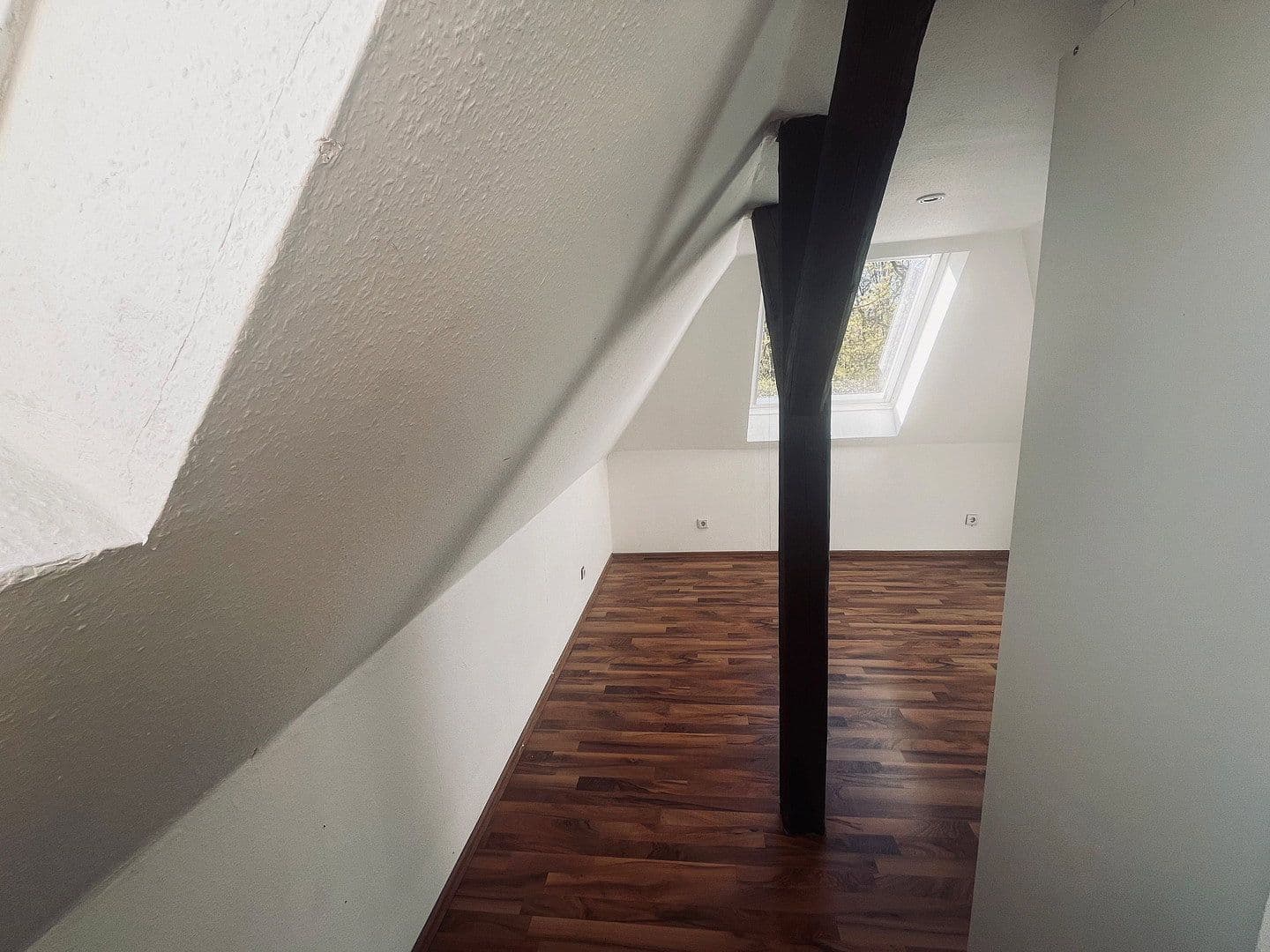Predaj domu 79 m², pozemek 366 m², Gelsenkirchen, Severné Porýnie - Westfálsko Predaj domu 79 m², pozemek 366 m², Gelsenkirchen, Severné Porýnie - Westfálsko