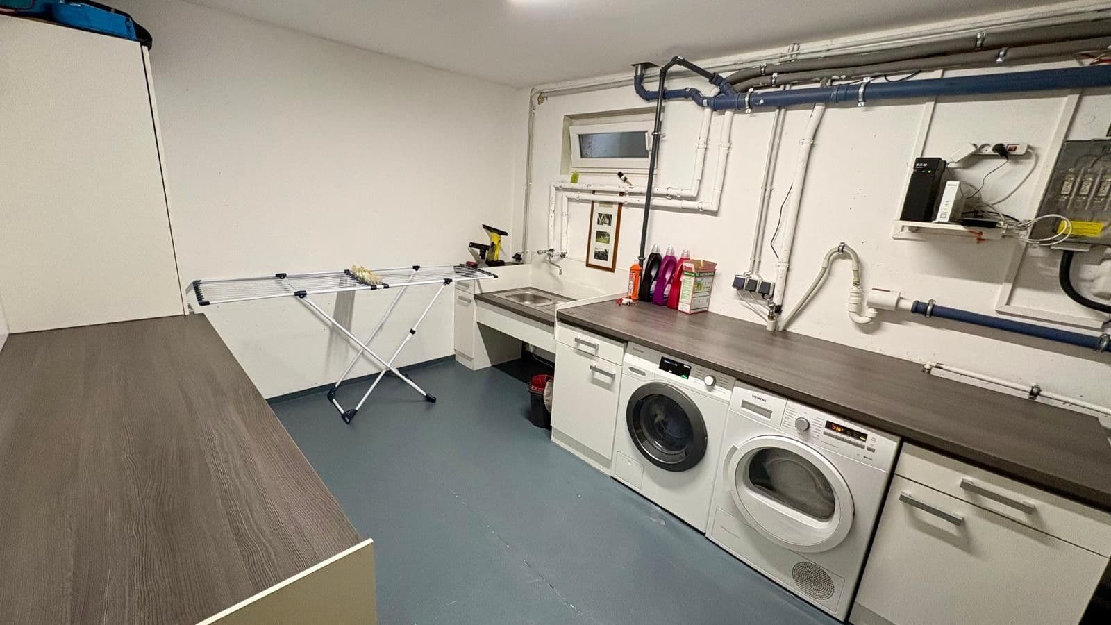Predaj domu 153 m², pozemek 239 m², Rastatt, Bádensko-Wurttembersko Predaj domu 153 m², pozemek 239 m², Rastatt, Bádensko-Wurttembersko