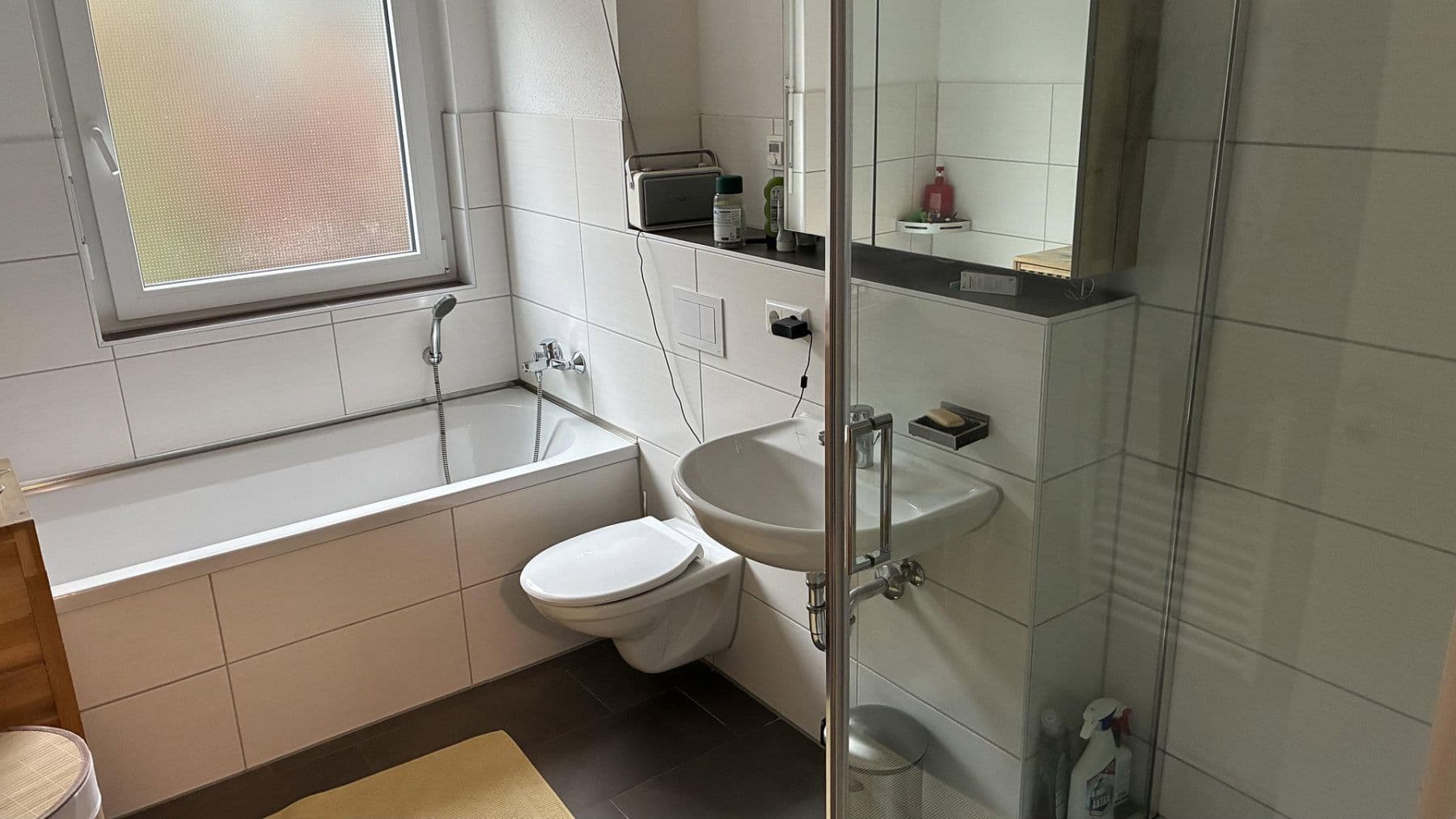 Predaj domu 153 m², pozemek 239 m², Rastatt, Bádensko-Wurttembersko Predaj domu 153 m², pozemek 239 m², Rastatt, Bádensko-Wurttembersko