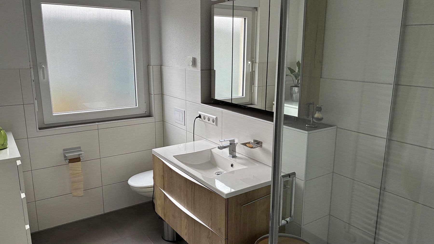 Predaj domu 153 m², pozemek 239 m², Rastatt, Bádensko-Wurttembersko Predaj domu 153 m², pozemek 239 m², Rastatt, Bádensko-Wurttembersko