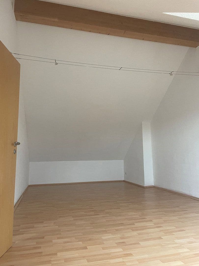 Predaj bytu 5-izbový 148 m², Trier, Porýnie-Falcko Predaj bytu 5-izbový 148 m², Trier, Porýnie-Falcko