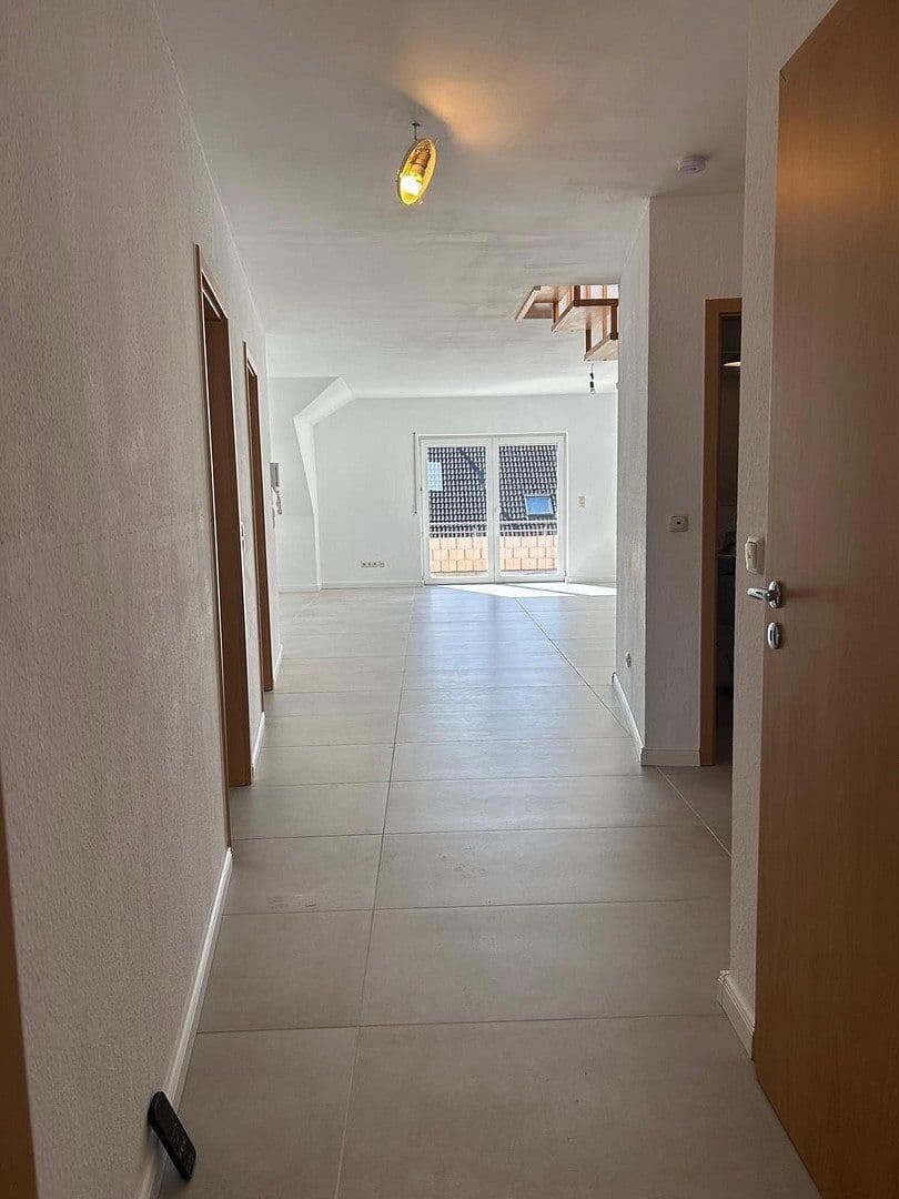 Predaj bytu 5-izbový 148 m², Trier, Porýnie-Falcko Predaj bytu 5-izbový 148 m², Trier, Porýnie-Falcko