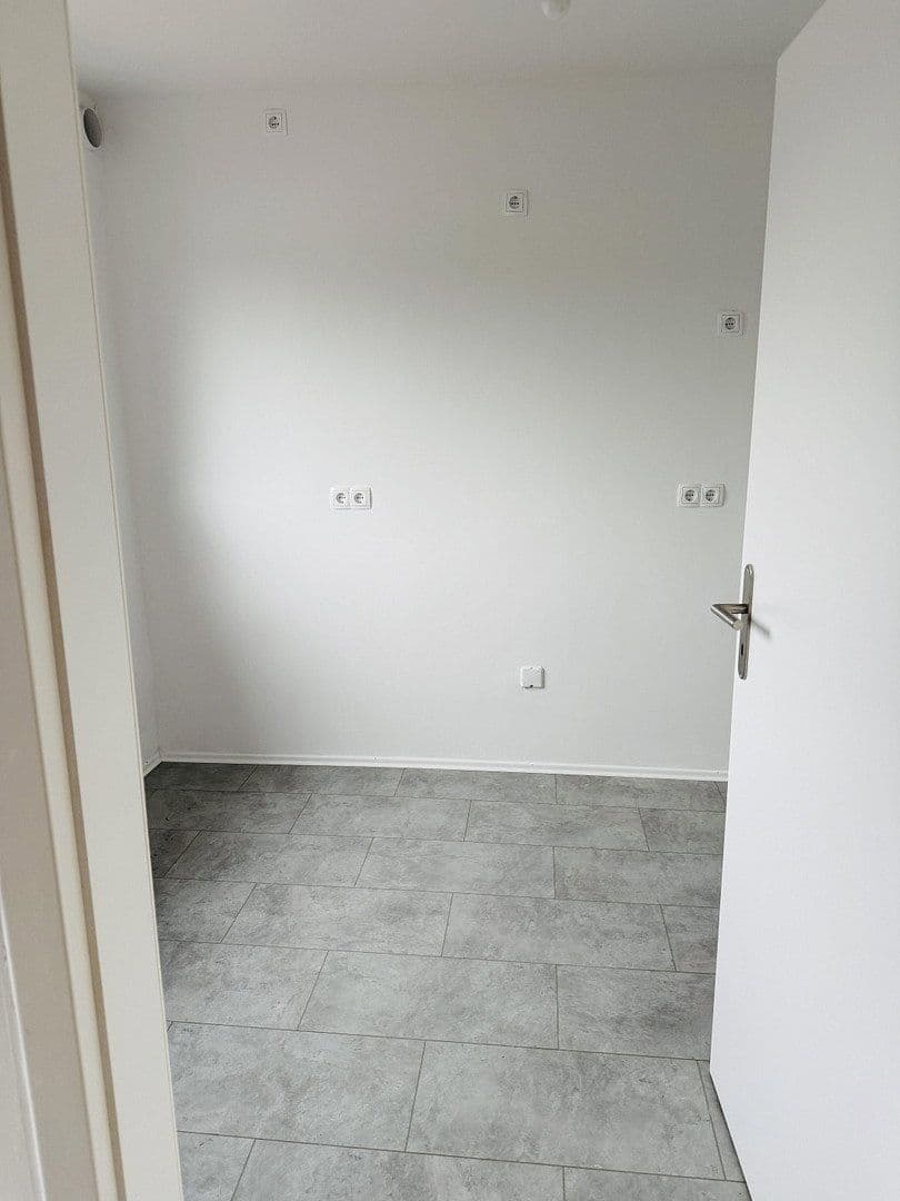 Predaj domu 99 m², pozemek 168 m², Delmenhorst, Dolné Sasko Predaj domu 99 m², pozemek 168 m², Delmenhorst, Dolné Sasko