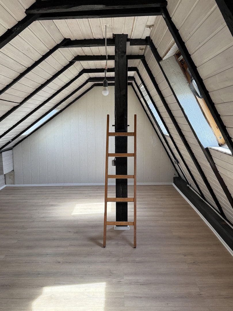 Predaj domu 99 m², pozemek 168 m², Delmenhorst, Dolné Sasko Predaj domu 99 m², pozemek 168 m², Delmenhorst, Dolné Sasko