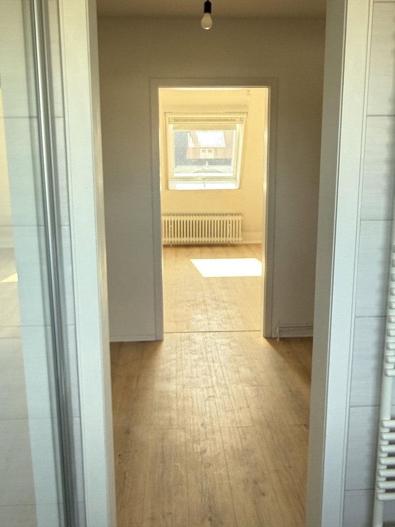 Predaj domu 99 m², pozemek 168 m², Delmenhorst, Dolné Sasko Predaj domu 99 m², pozemek 168 m², Delmenhorst, Dolné Sasko