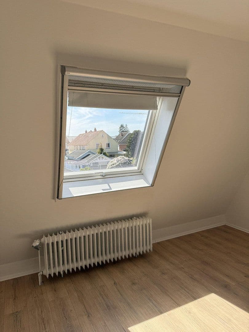 Predaj domu 99 m², pozemek 168 m², Delmenhorst, Dolné Sasko Predaj domu 99 m², pozemek 168 m², Delmenhorst, Dolné Sasko