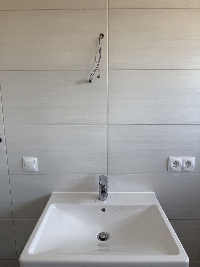 Predaj domu 99 m², pozemek 168 m², Delmenhorst, Dolné Sasko Predaj domu 99 m², pozemek 168 m², Delmenhorst, Dolné Sasko