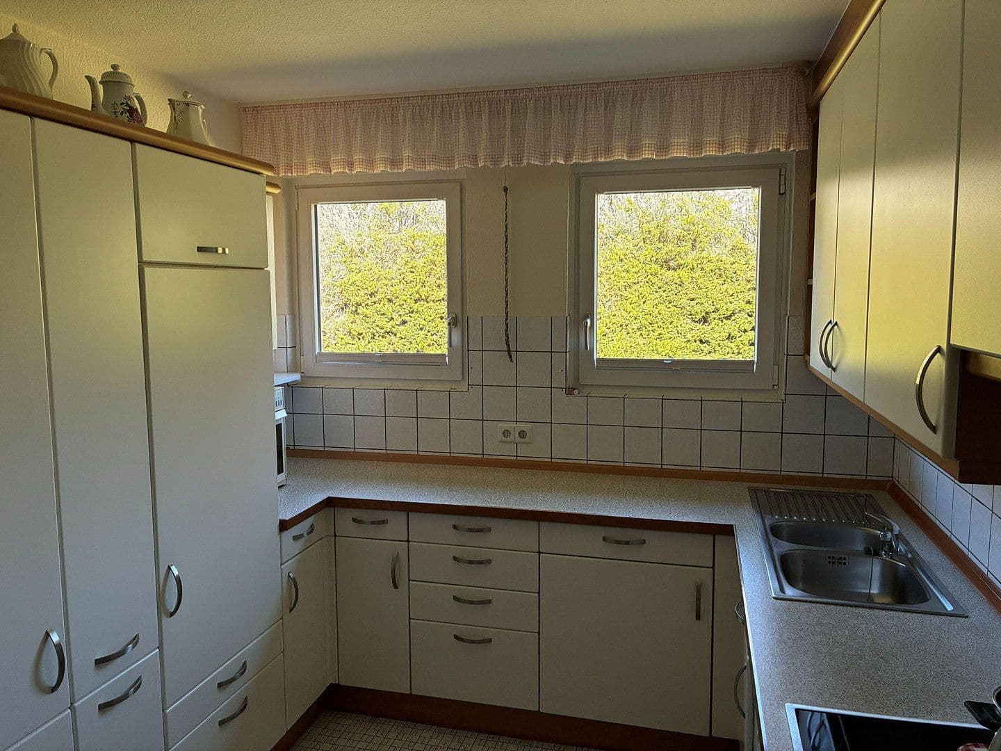 Predaj domu 165 m², pozemek 1.275 m², Furtwangen im Schwarzwald, Bádensko-Wurttembersko Predaj domu 165 m², pozemek 1.275 m², Furtwangen im Schwarzwald, Bádensko-Wurttembersko