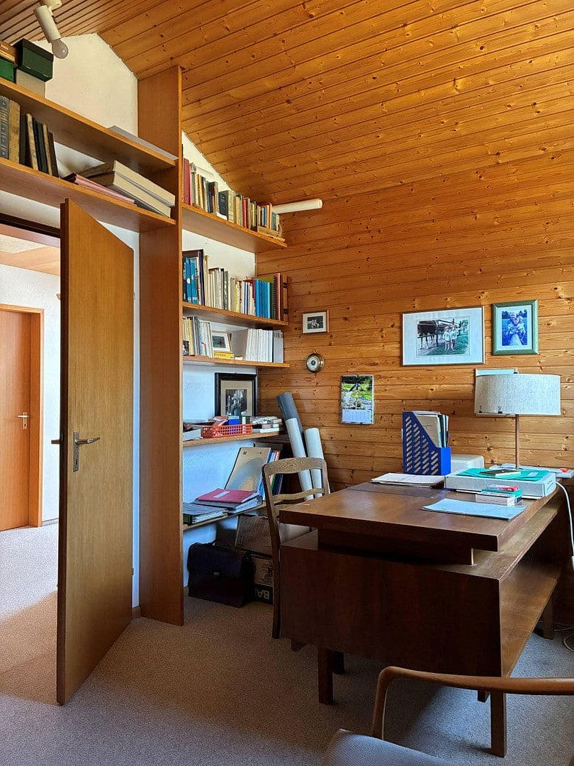 Predaj domu 165 m², pozemek 1.275 m², Furtwangen im Schwarzwald, Bádensko-Wurttembersko Predaj domu 165 m², pozemek 1.275 m², Furtwangen im Schwarzwald, Bádensko-Wurttembersko