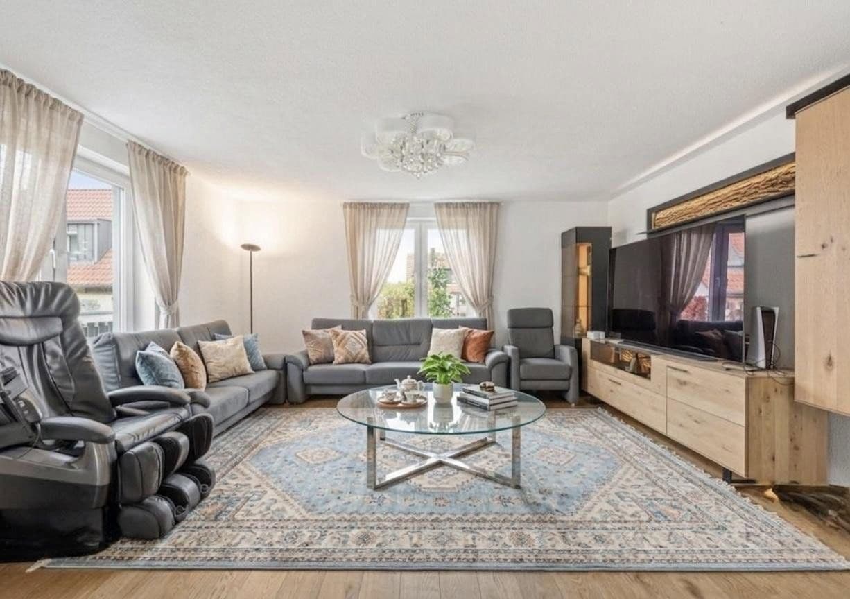 Predaj domu 190 m², pozemek 217 m², Heilbronn, Bádensko-Wurttembersko Predaj domu 190 m², pozemek 217 m², Heilbronn, Bádensko-Wurttembersko