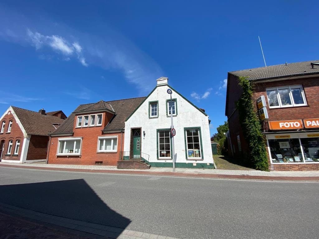 Prenájom domu 550 m², pozemek 901 m², Hauptstraße 50a, Hage, Dolné Sasko Prenájom domu 550 m², pozemek 901 m², Hauptstraße 50a, Hage, Dolné Sasko