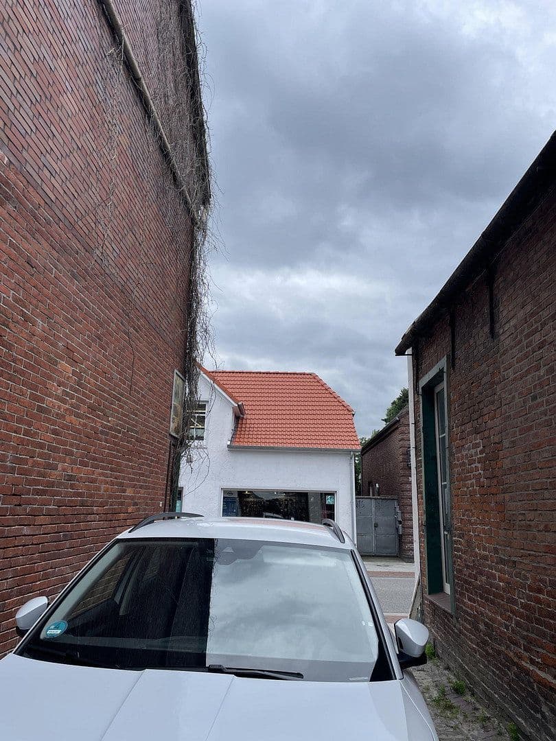 Prenájom domu 550 m², pozemek 901 m², Hauptstraße 50a, Hage, Dolné Sasko Prenájom domu 550 m², pozemek 901 m², Hauptstraße 50a, Hage, Dolné Sasko
