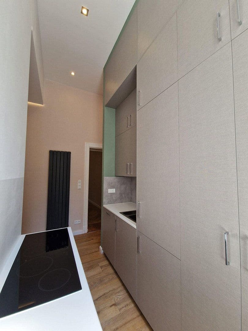 Prenájom bytu 1-izbový 40 m², Giesebrechtstraße 5, Berlin, Berlín Prenájom bytu 1-izbový 40 m², Giesebrechtstraße 5, Berlin, Berlín