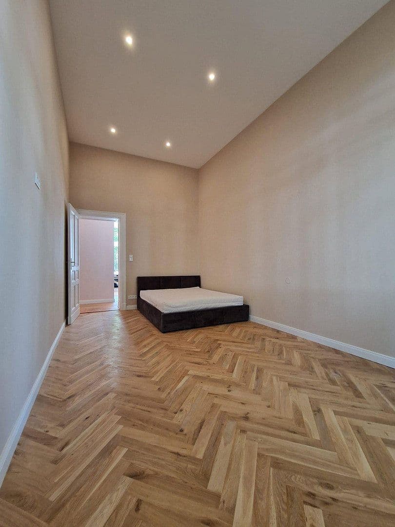 Prenájom bytu 1-izbový 40 m², Giesebrechtstraße 5, Berlin, Berlín Prenájom bytu 1-izbový 40 m², Giesebrechtstraße 5, Berlin, Berlín