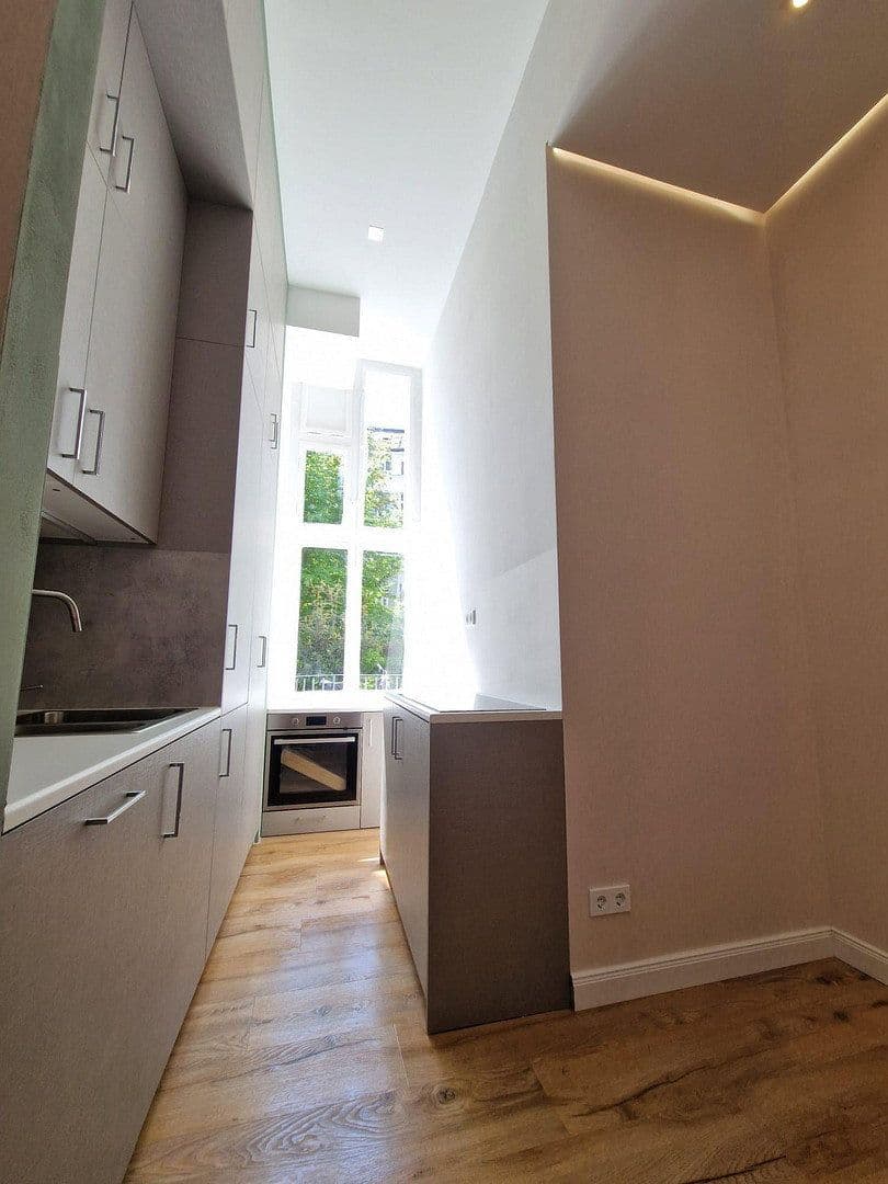 Prenájom bytu 1-izbový 40 m², Giesebrechtstraße 5, Berlin, Berlín Prenájom bytu 1-izbový 40 m², Giesebrechtstraße 5, Berlin, Berlín