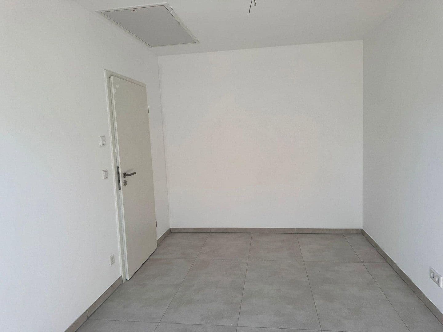 Prenájom bytu 3-izbový 64 m², Berliner Str. 911, Köln, Severné Porýnie - Westfálsko Prenájom bytu 3-izbový 64 m², Berliner Str. 911, Köln, Severné Porýnie - Westfálsko