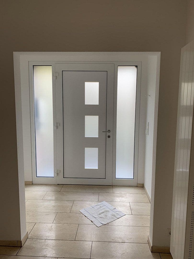 Prenájom domu 140 m², pozemek 231 m², Haan, Severné Porýnie - Westfálsko Prenájom domu 140 m², pozemek 231 m², Haan, Severné Porýnie - Westfálsko