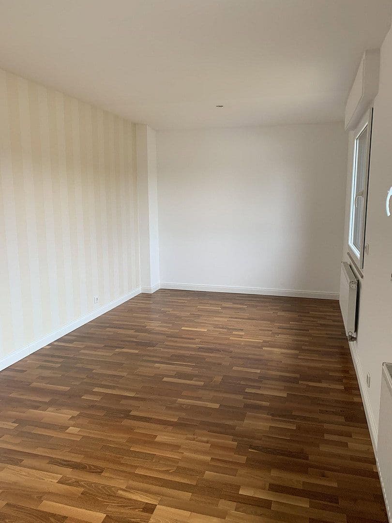 Prenájom domu 140 m², pozemek 231 m², Haan, Severné Porýnie - Westfálsko Prenájom domu 140 m², pozemek 231 m², Haan, Severné Porýnie - Westfálsko