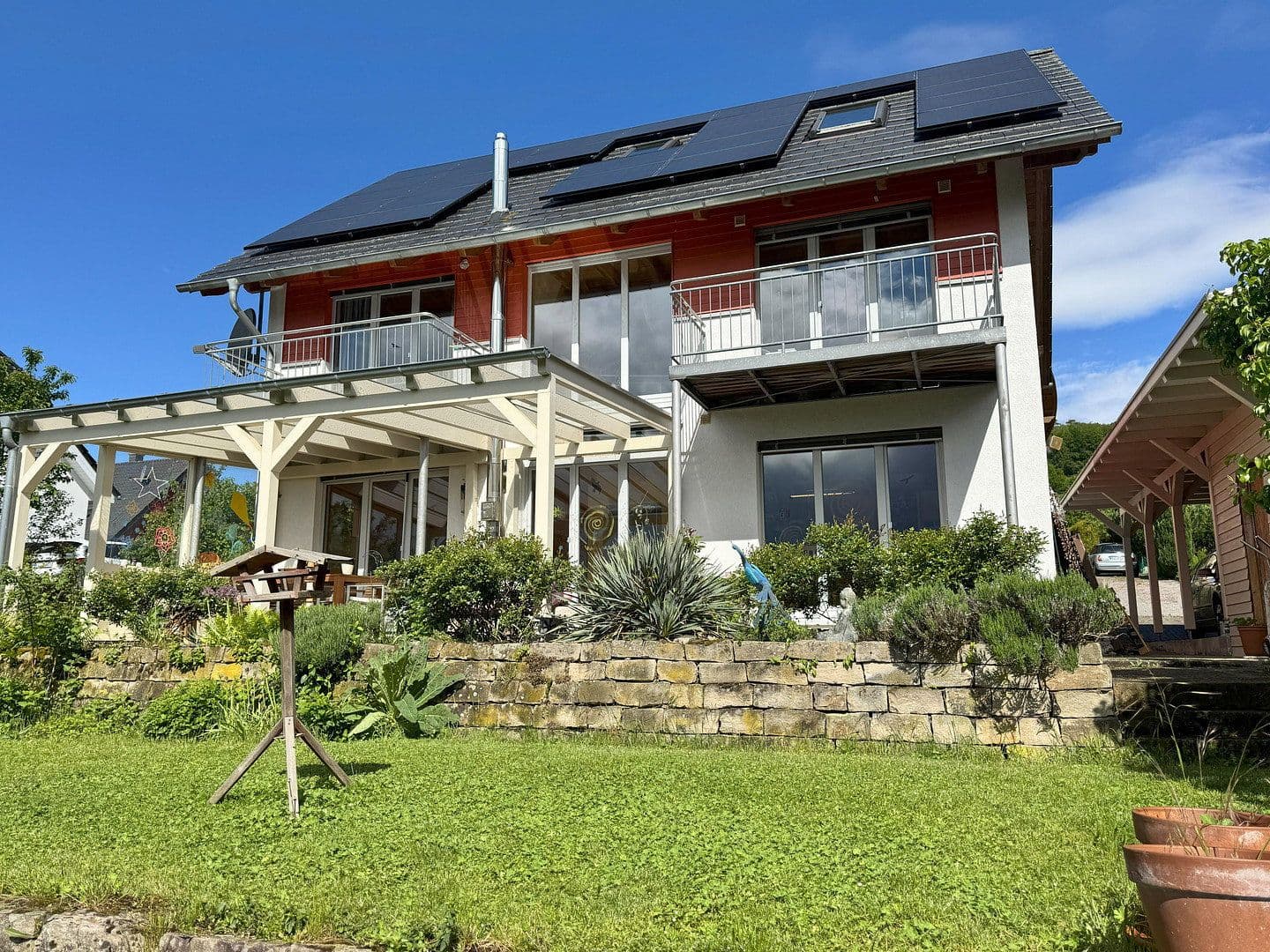Predaj domu 174 m², pozemek 696 m², Liebenau, Hesensko Predaj domu 174 m², pozemek 696 m², Liebenau, Hesensko