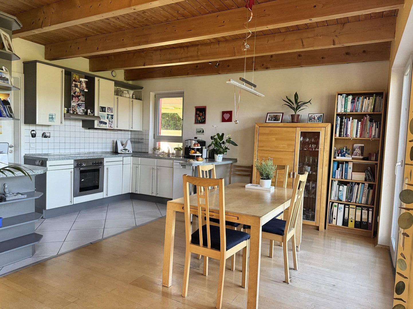 Predaj domu 174 m², pozemek 696 m², Liebenau, Hesensko Predaj domu 174 m², pozemek 696 m², Liebenau, Hesensko