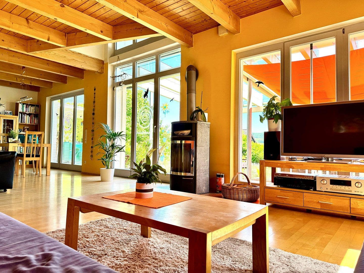 Predaj domu 200 m², pozemok 696 m², Liebenau, Hesensko Predaj domu 200 m², pozemok 696 m², Liebenau, Hesensko