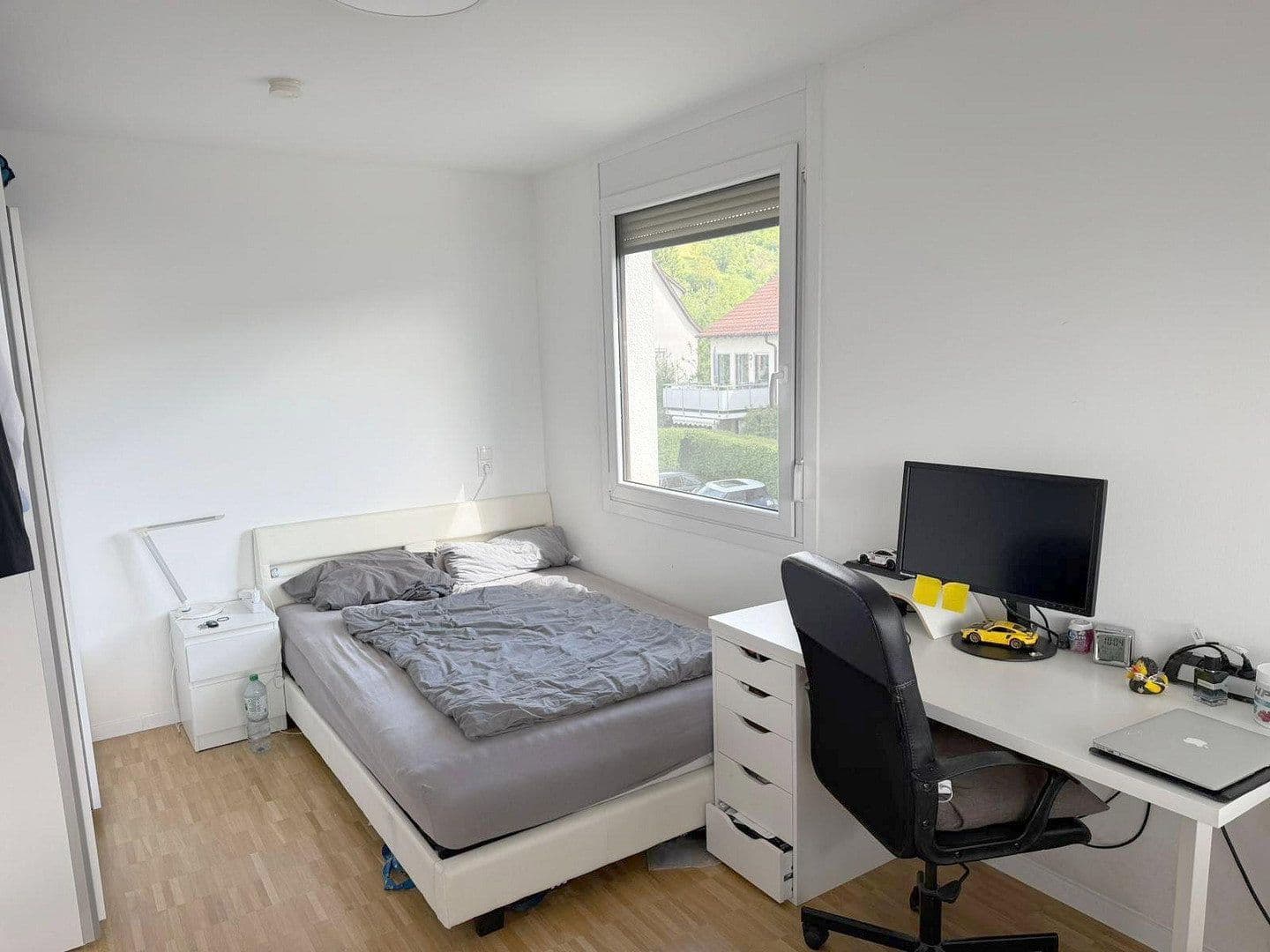 Prenájom bytu 3-izbový 80 m², Krummenackerstraße 0, Esslingen am Neckar, Bádensko-Wurttembersko Prenájom bytu 3-izbový 80 m², Krummenackerstraße 0, Esslingen am Neckar, Bádensko-Wurttembersko