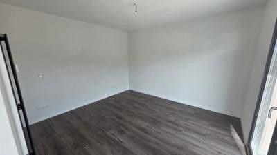 Prenájom bytu 2-izbový 60 m², Heubach, Bádensko-Wurttembersko Prenájom bytu 2-izbový 60 m², Heubach, Bádensko-Wurttembersko