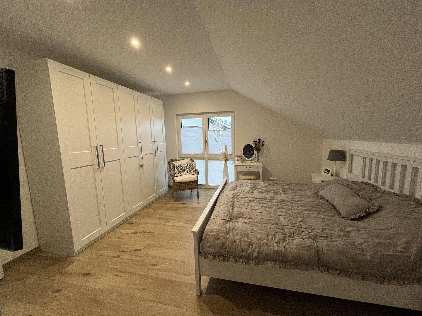 Predaj domu 180 m², pozemek 608 m², Velbert, Severné Porýnie - Westfálsko Predaj domu 180 m², pozemek 608 m², Velbert, Severné Porýnie - Westfálsko