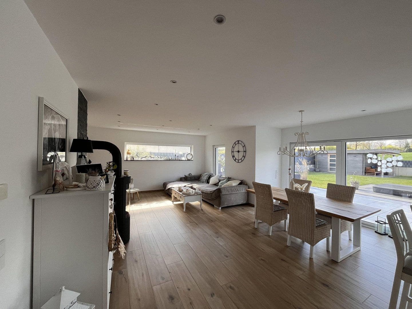 Predaj domu 180 m², pozemek 608 m², Velbert, Severné Porýnie - Westfálsko Predaj domu 180 m², pozemek 608 m², Velbert, Severné Porýnie - Westfálsko