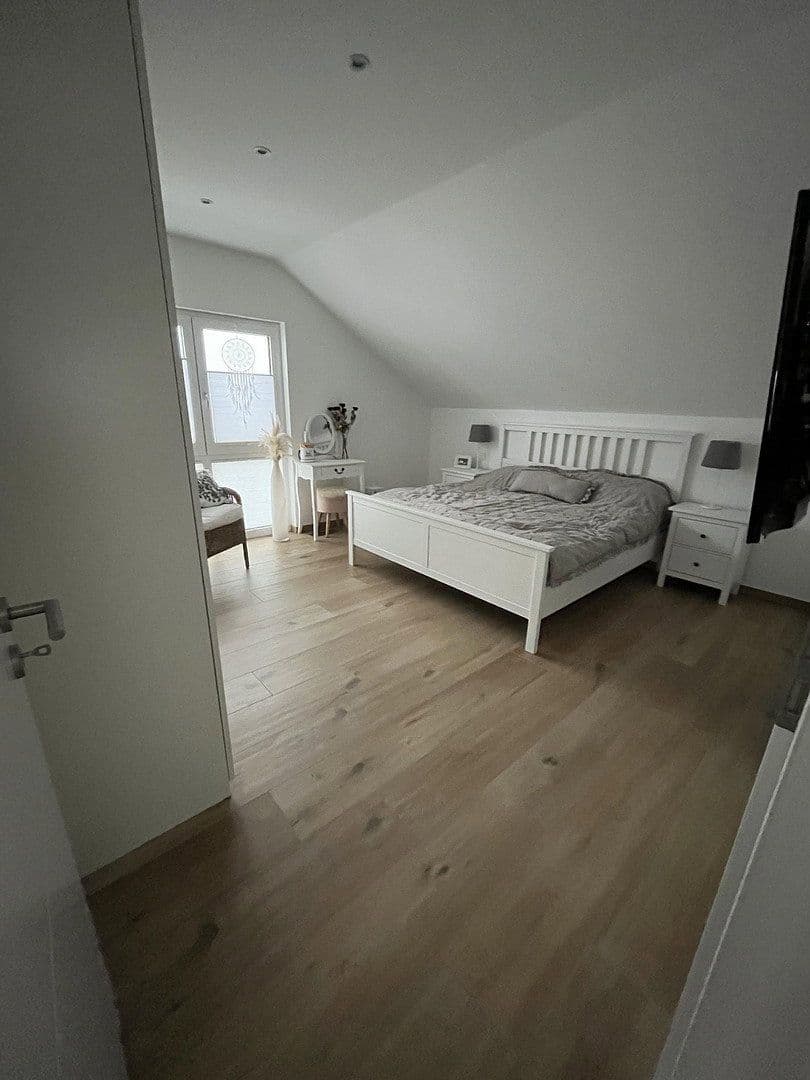 Predaj domu 180 m², pozemek 608 m², Velbert, Severné Porýnie - Westfálsko Predaj domu 180 m², pozemek 608 m², Velbert, Severné Porýnie - Westfálsko