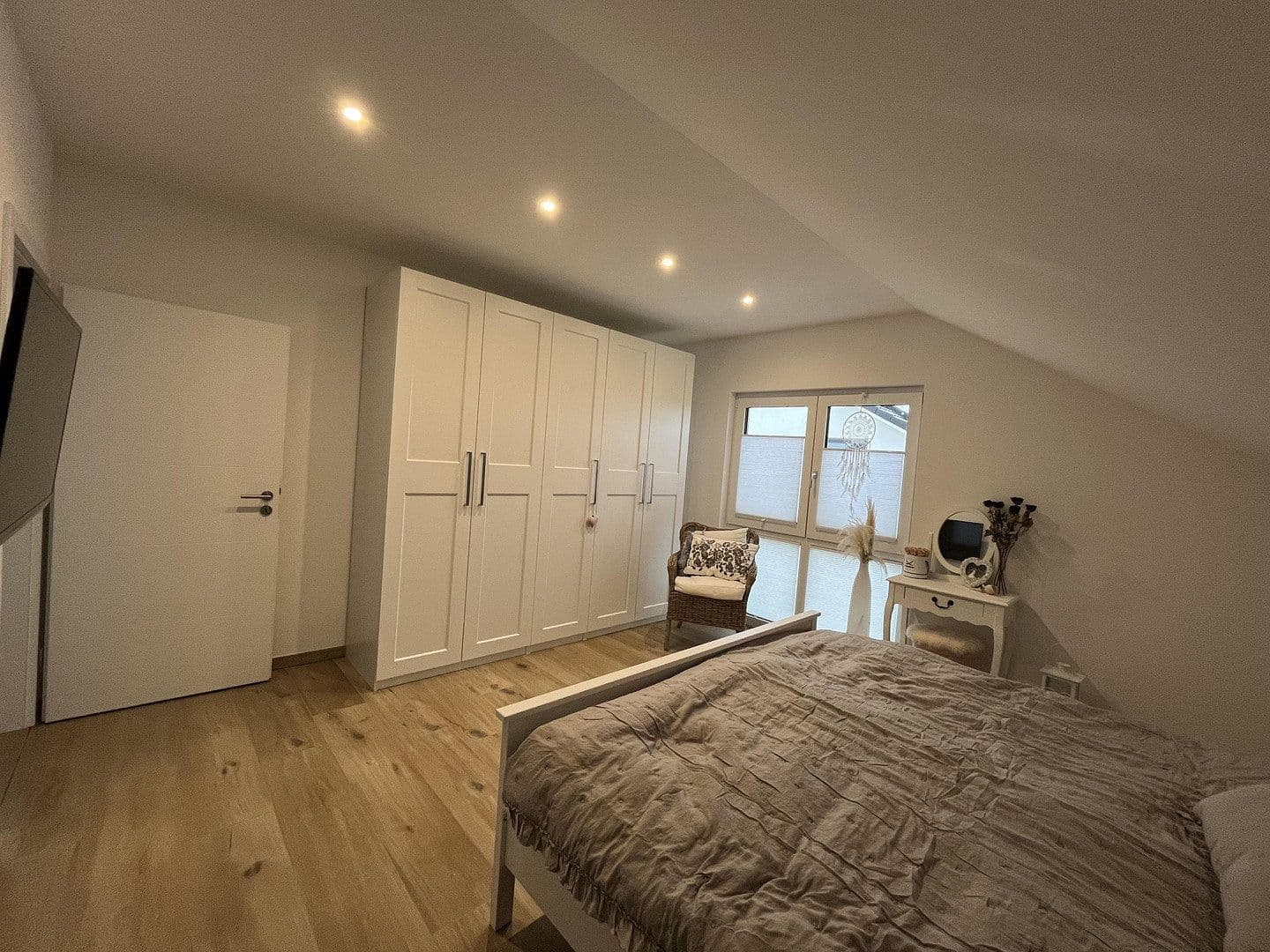 Predaj domu 180 m², pozemek 608 m², Velbert, Severné Porýnie - Westfálsko Predaj domu 180 m², pozemek 608 m², Velbert, Severné Porýnie - Westfálsko