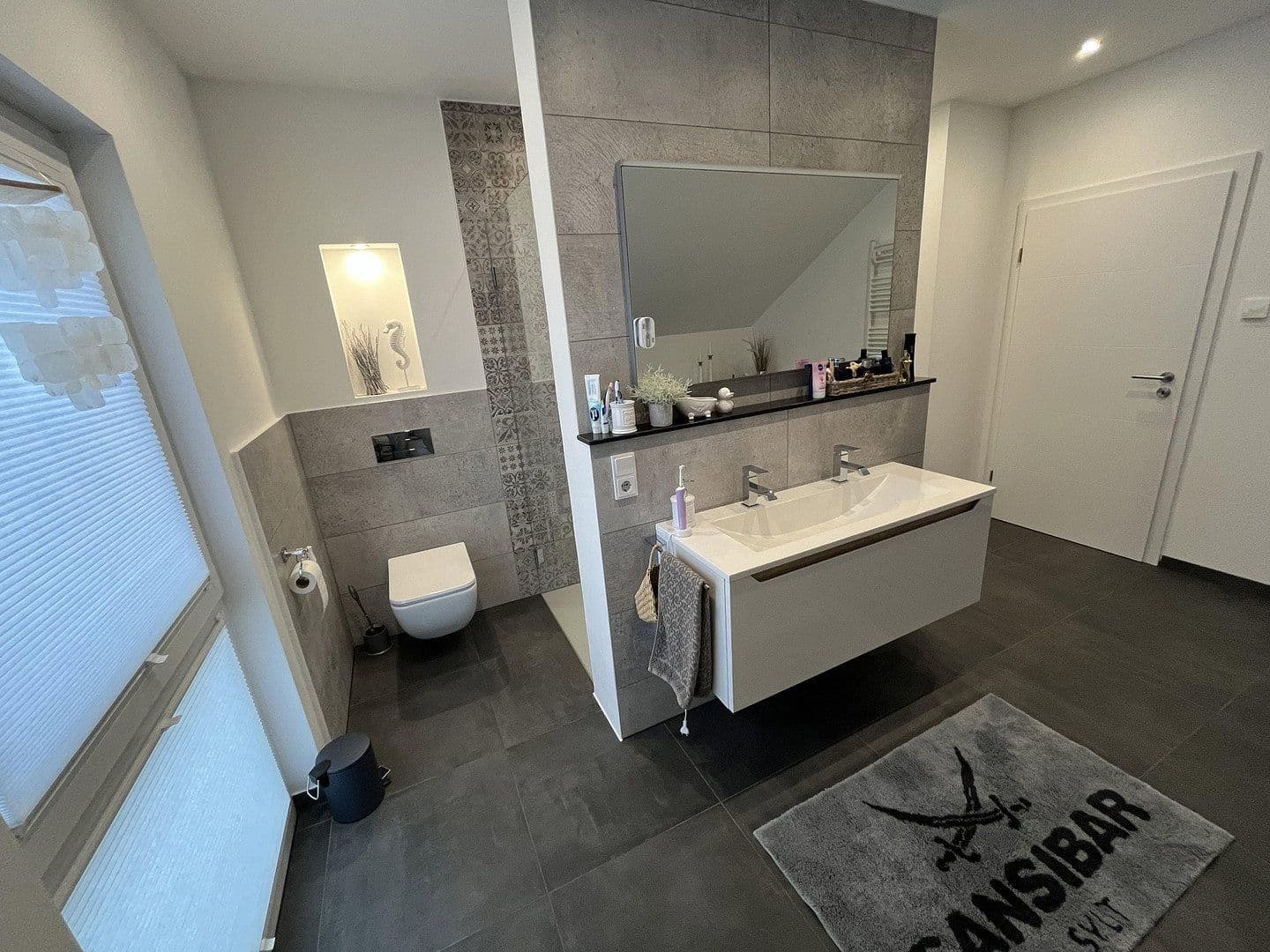 Predaj domu 180 m², pozemek 608 m², Velbert, Severné Porýnie - Westfálsko Predaj domu 180 m², pozemek 608 m², Velbert, Severné Porýnie - Westfálsko