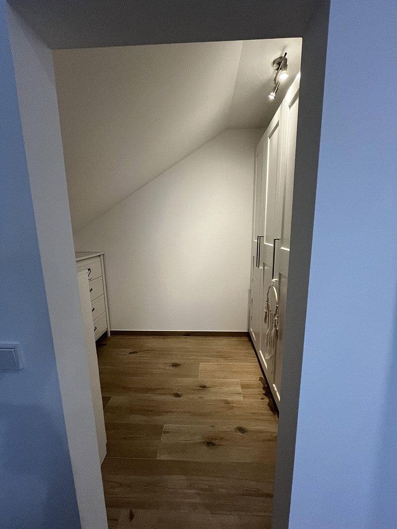 Predaj domu 180 m², pozemek 608 m², Velbert, Severné Porýnie - Westfálsko Predaj domu 180 m², pozemek 608 m², Velbert, Severné Porýnie - Westfálsko
